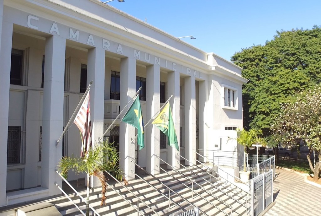 Eleitores precisam agir muito além do&nbsp;voto