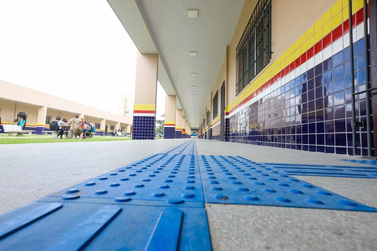 Estudos revelam que educação acessível precisa de recorte de gênero, raça e classe